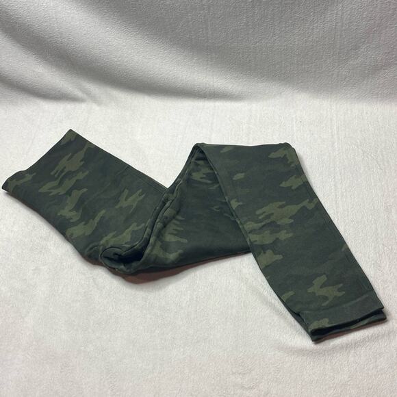 Spanx green camo leggings size small - Picture 1 of 5